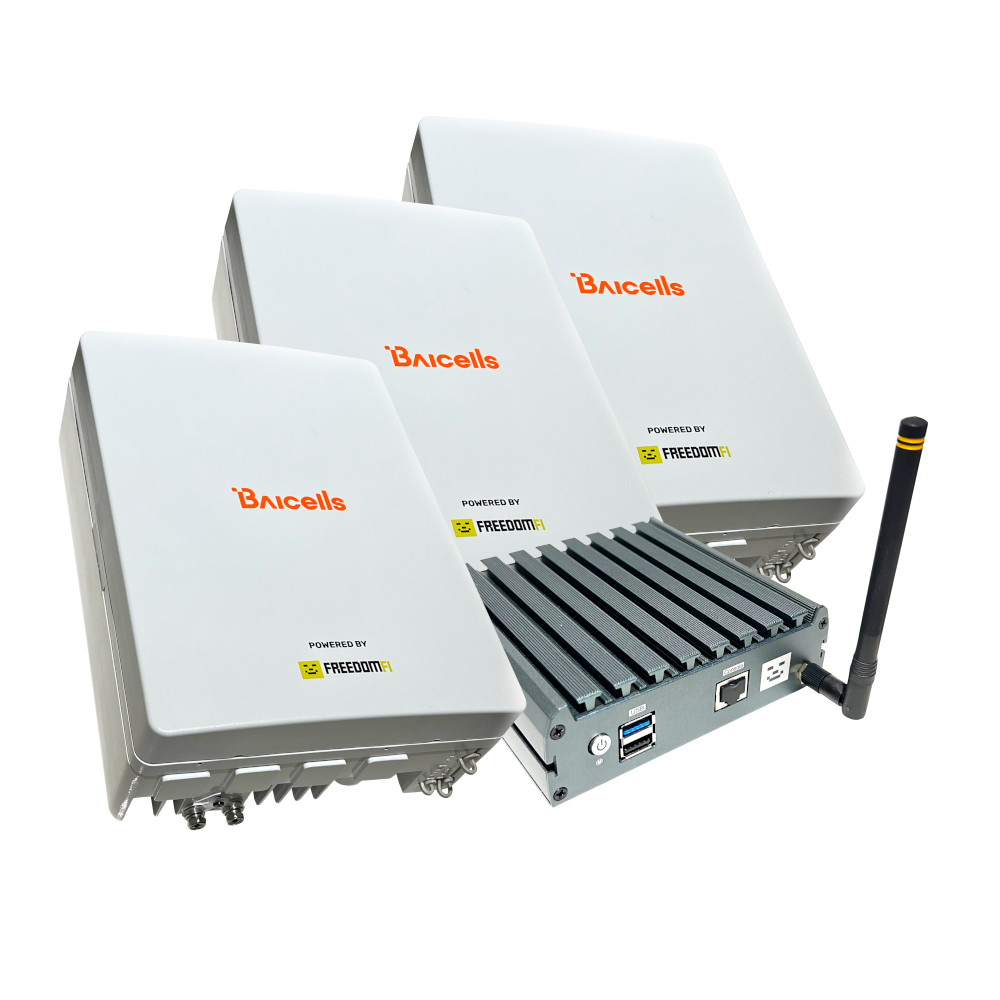 3 x Baicells NOVA 430H + FreedomFi Helium Hotspot